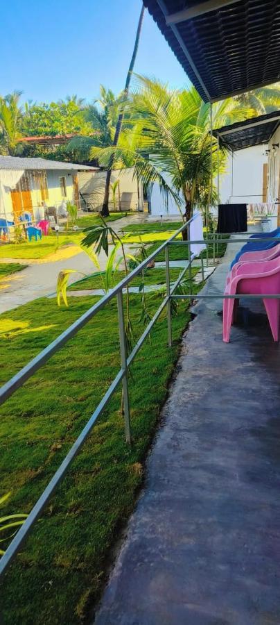Shantaram Beach Huts アランボル エクステリア 写真