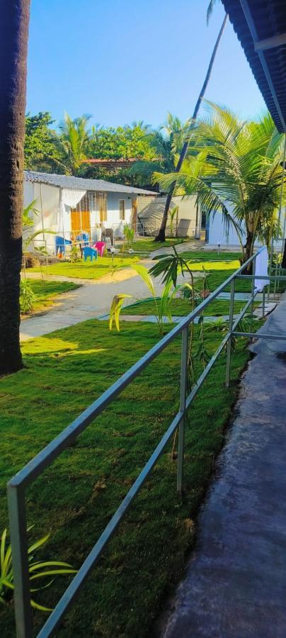 Shantaram Beach Huts アランボル エクステリア 写真