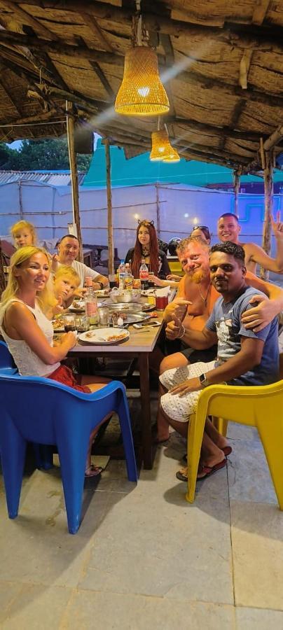 Shantaram Beach Huts アランボル エクステリア 写真