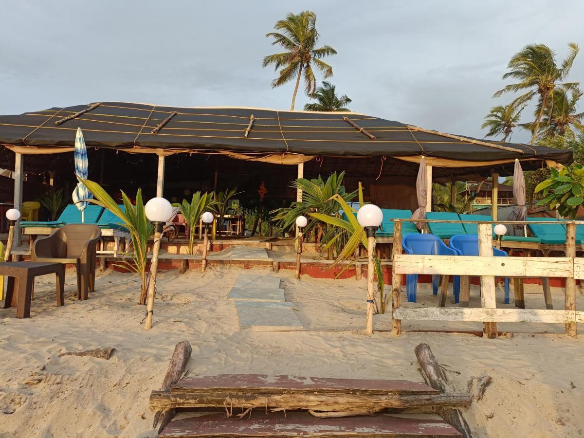 Shantaram Beach Huts アランボル エクステリア 写真